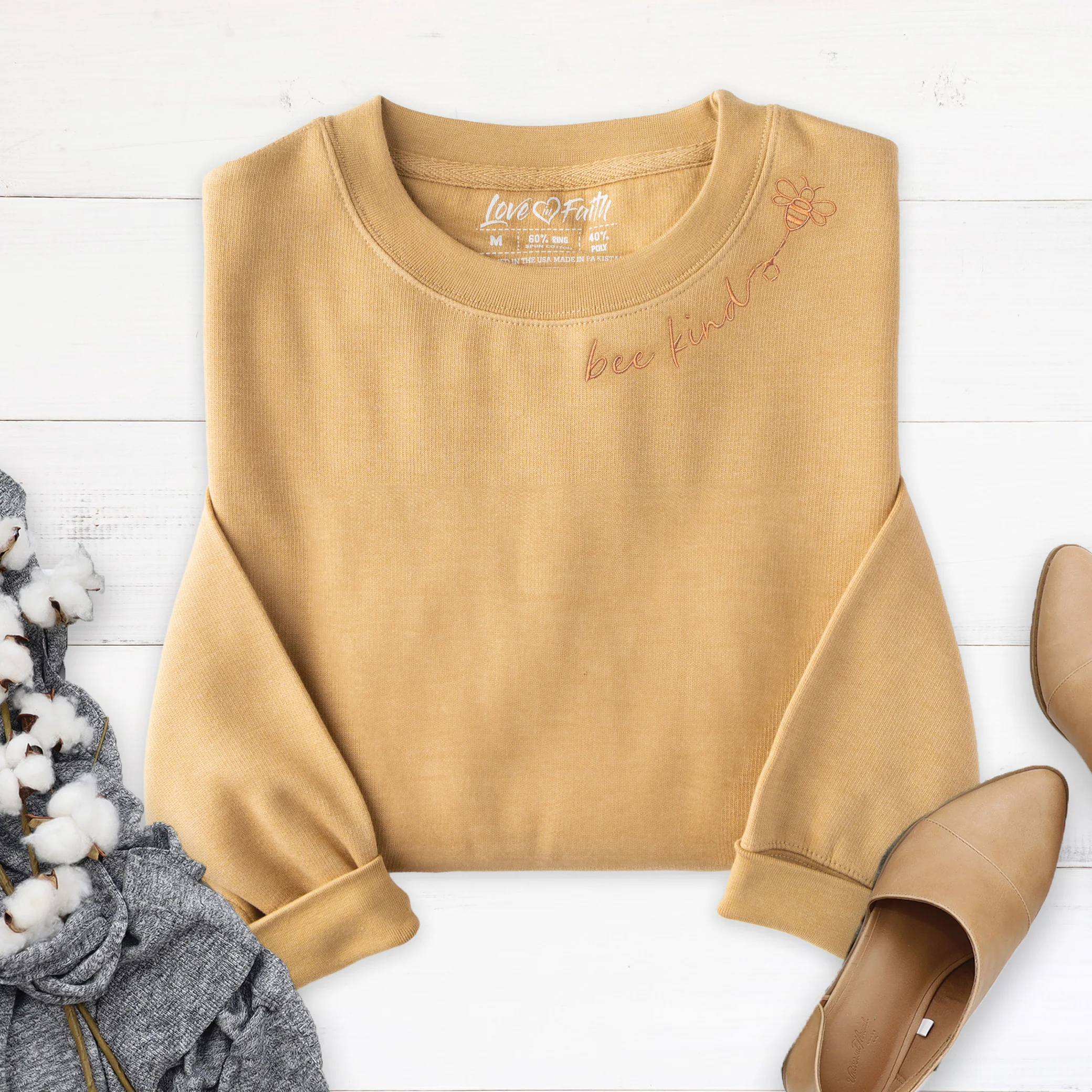 Bee Kind Sweatshirt - 18 - Image 3